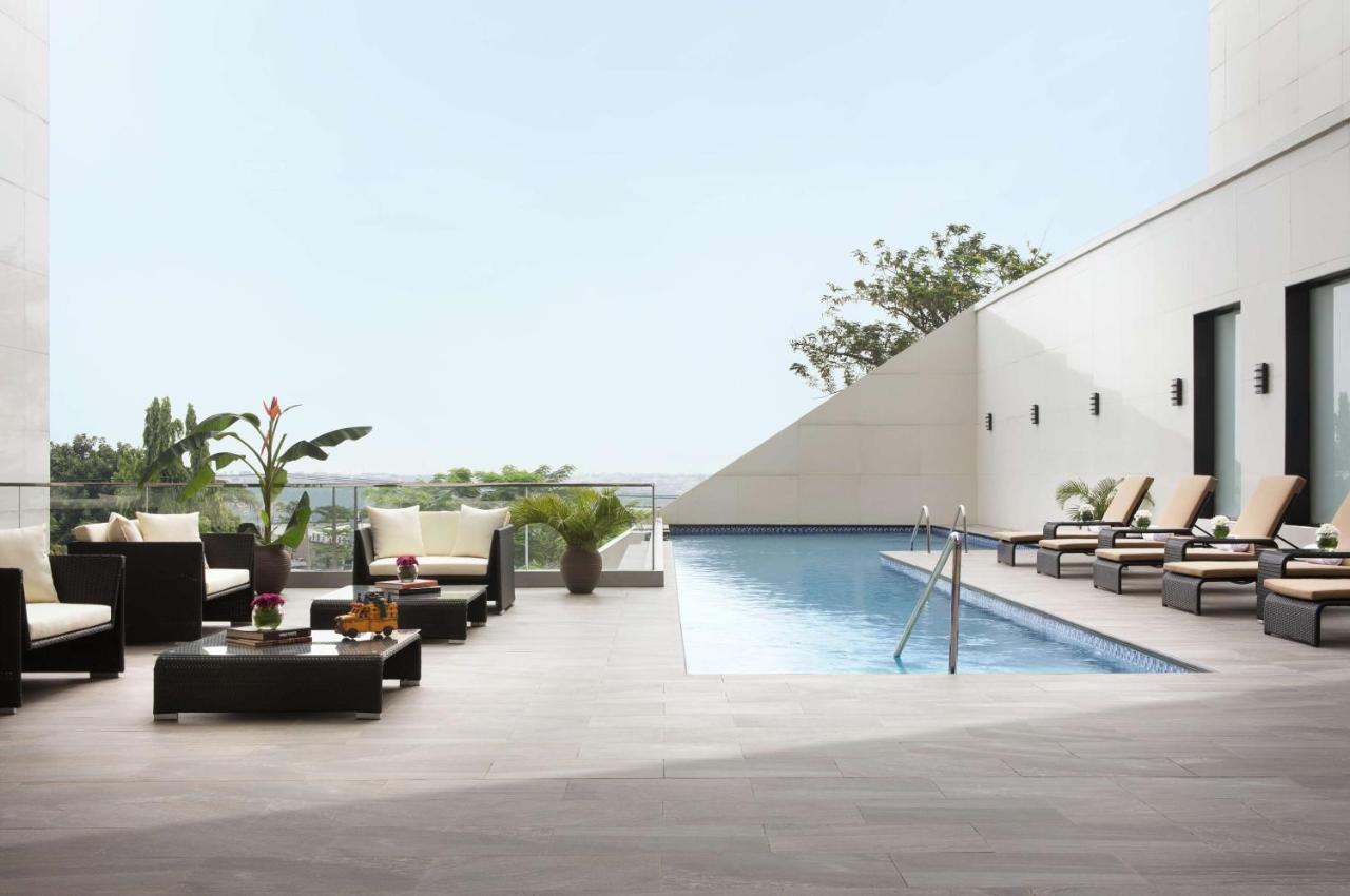 Radisson Blu Lagos Ikeja ภายนอก รูปภาพ